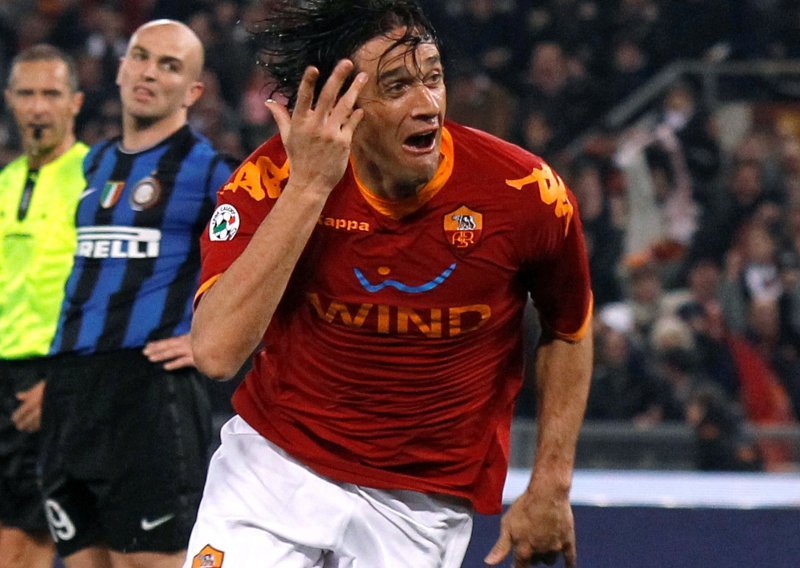 Roma u nervoznoj utakmici srušila Inter