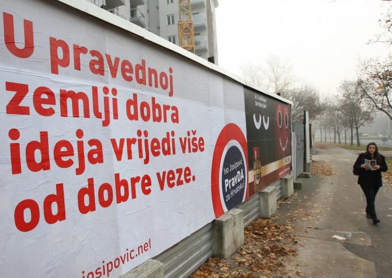 Zagreb plakat ponovo traži kupca