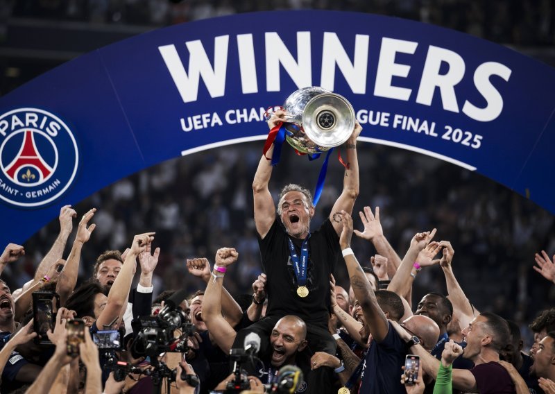 Luis Enrique ušao je među trenerske besmrtnike. Može li i do petog trofeja u sezoni?