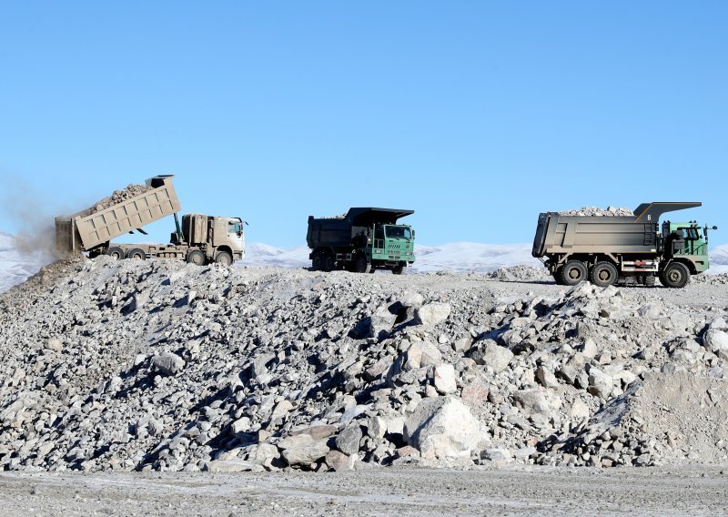 Kina ublažila kontrolu izvoza minerala