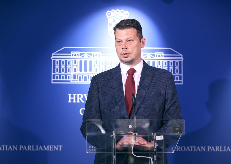 Đujić: Trebamo napraviti 'clean-start', restrukturiranje u organizacijama
