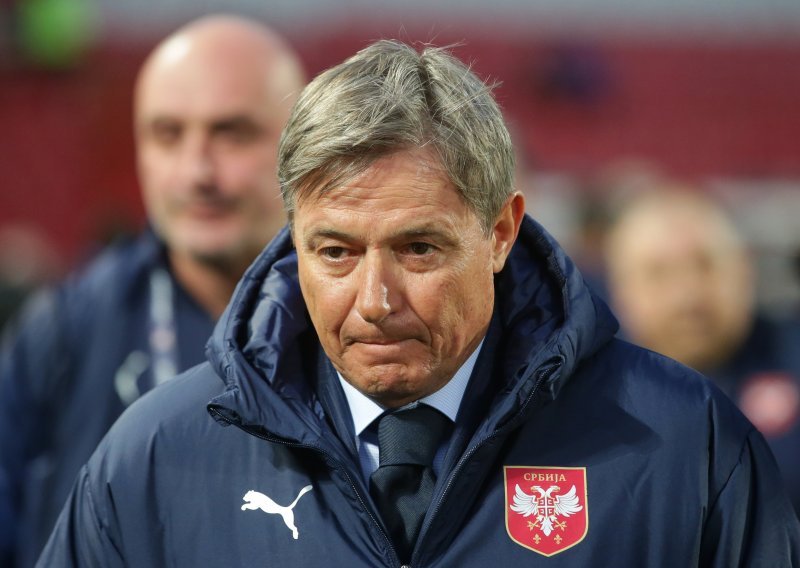 Srbija stigla u Tiranu, a Piksi Stojković 'podivljao': Nisi normalan što to pitaš