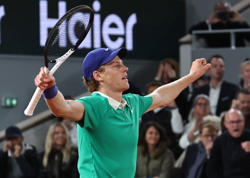 Sinner uvjerljiv, ispala jedna od favoritkinja Wimbledona
