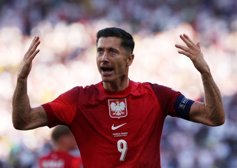 Lewandowski se oglasio nakon šokantne odluke: Izdao me!