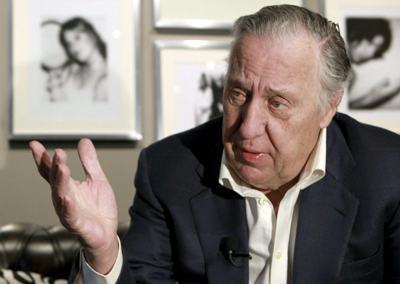 Preminuo poznati britanski pisac špijunskih romana Frederick Forsyth