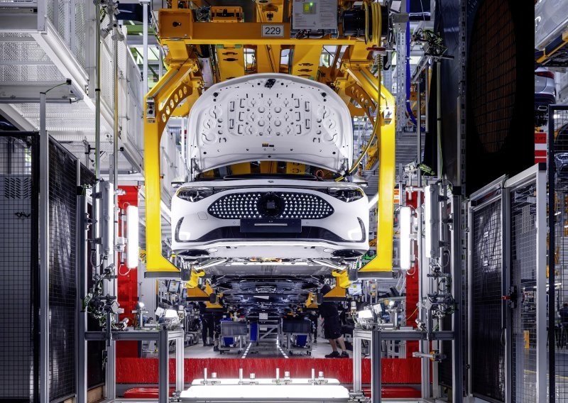 Mercedes, Volkswagen i Porsche na udaru carina: Jedan od njih prebacuje troškove na kupce