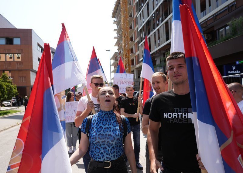 Spremaju se novi progoni u Republici Srpskoj; u Banjoj Luci prosvjedi zbog uhićenja