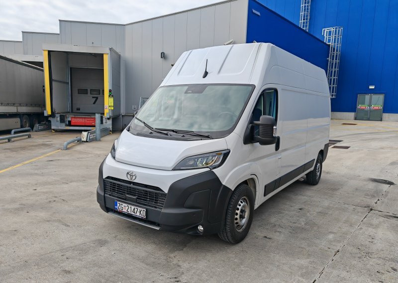 Vozili smo Proace Max: Uspješan ulazak Toyote u segment velikih komercijalnih kombija u Europi