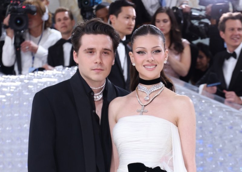 Brooklyn Beckham je 'opsjednut' Nicolom Peltz, Beckhamovi su jako zabrinuti