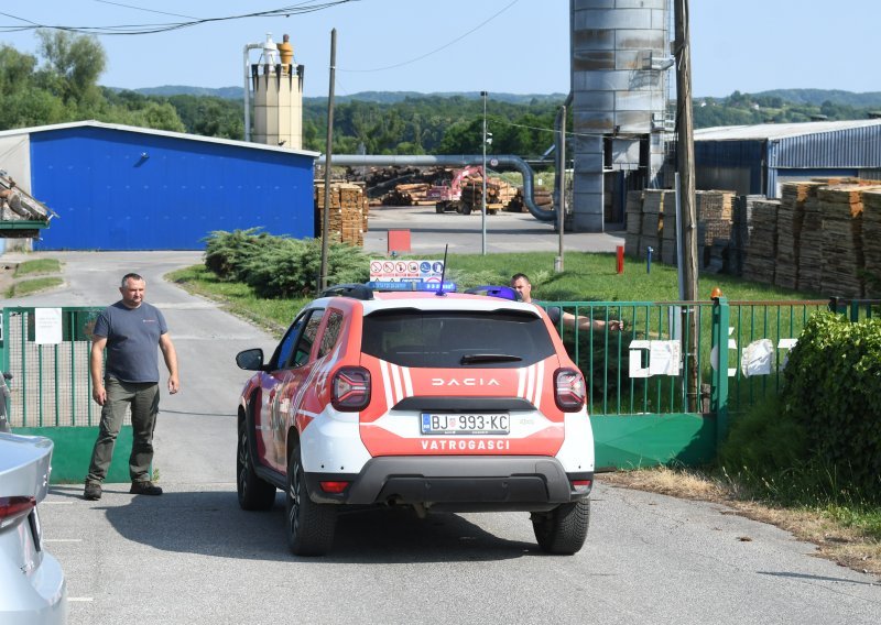 Eksplozija u Čazmi: Jedna osoba poginula, a tri teško ozlijeđene