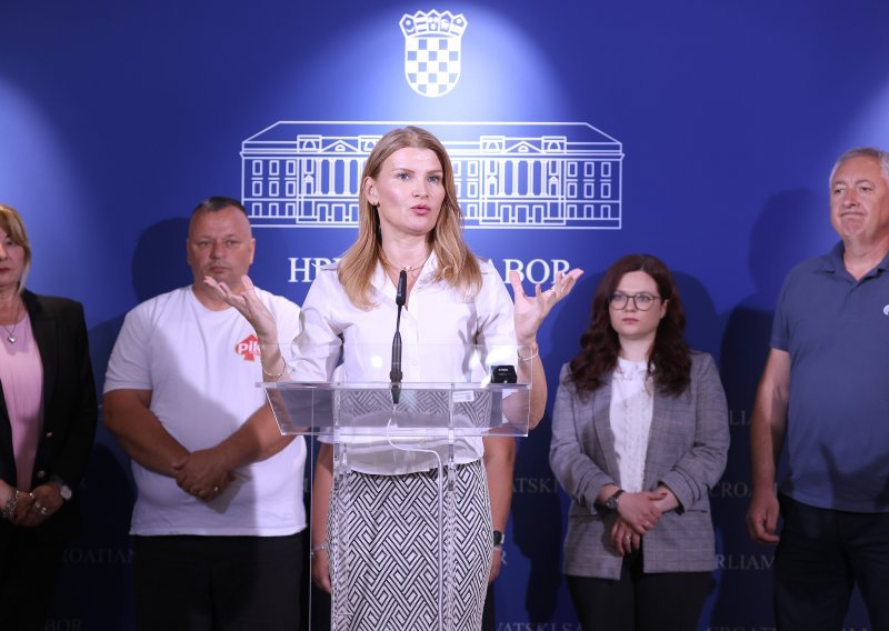 Klub SDP-a traži da se Vlada uključi u rješenje štrajka u PIK-u i Zvijezdi