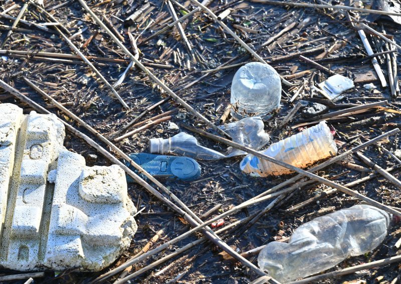 Morsko dno kao dugoročno odlagališta otpada: Nakupilo se do 11 milijuna tona plastike