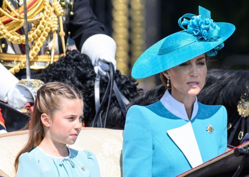 Broš kojeg je princeza Charlotte nosila na paradi ima posebno značenje