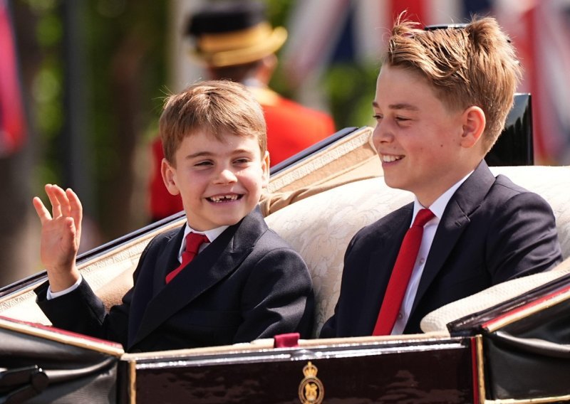 Preslatki princ Louis opet je bio zvijezda parade: Pokazao je i jednu veliku promjenu