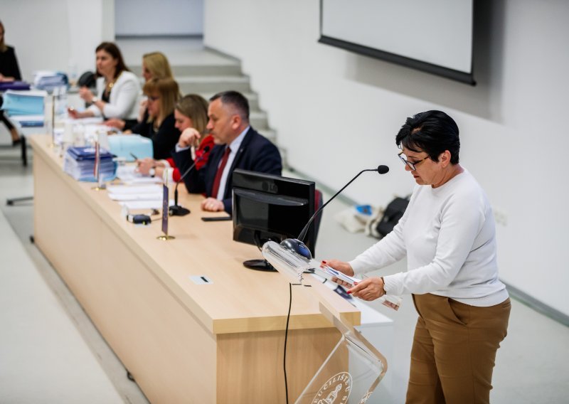 Gorana Rosandić: 'Podsjećamo da se politika može i mora voditi u javnom interesu'