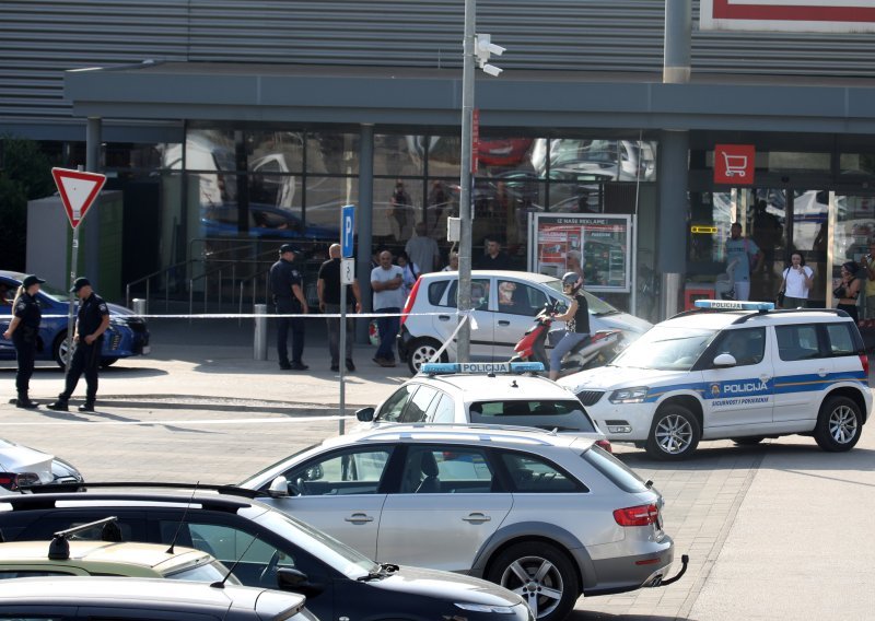 Muškarac ustrijeljen na parkiralištu trgovačkog centra u Šibeniku