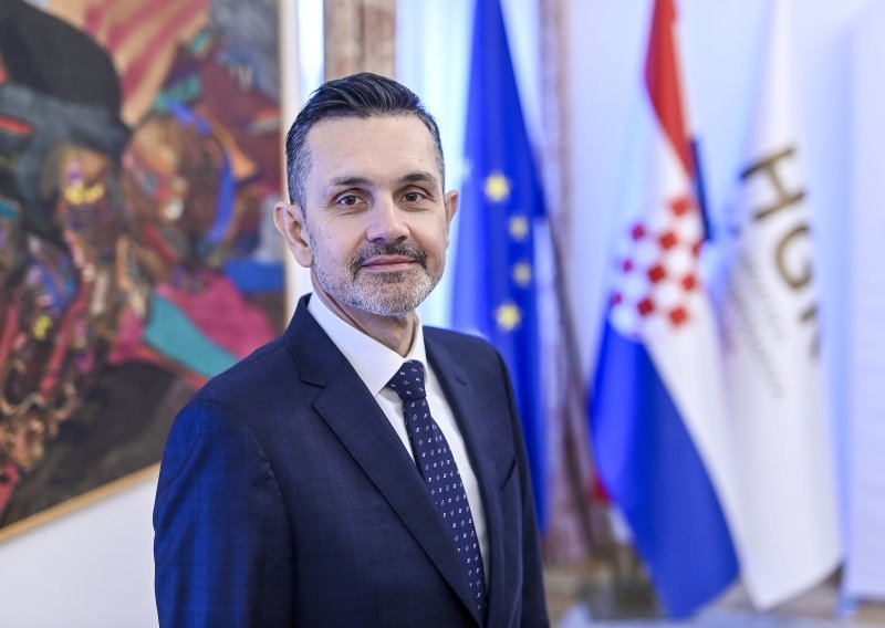 HGK: IT s rastom broja poduzeća, zaposlenih, plaća, investicija i prihoda