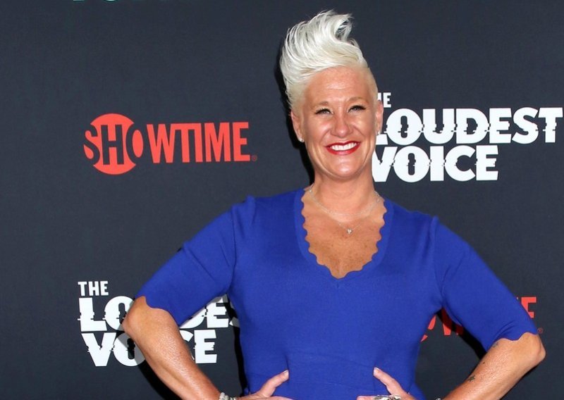 Iznenadna smrt TV zvijezde: Preminula je slavna kuharica Anne Burrell