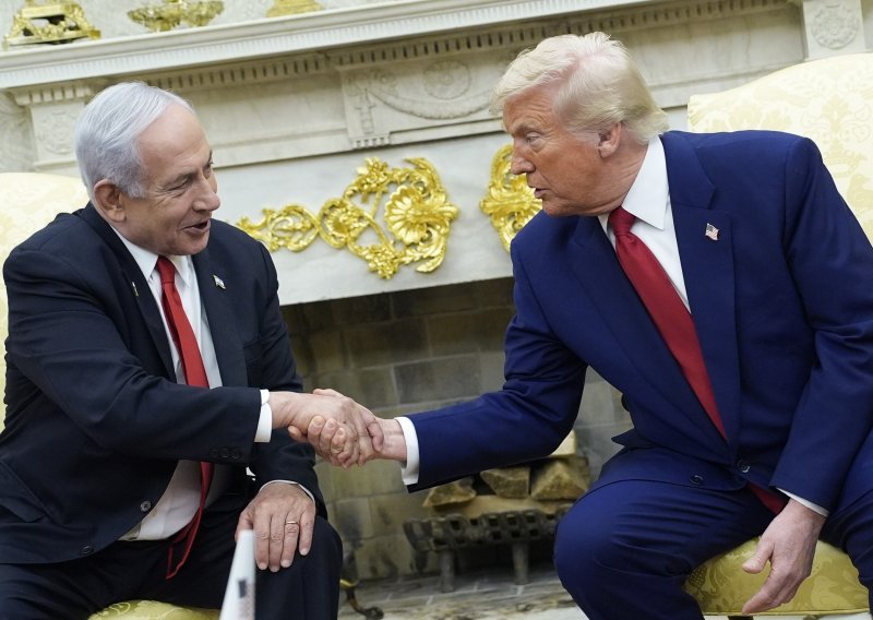 Bijela kuća: Trump će odlučiti o napadu na Iran u roku od dva tjedna