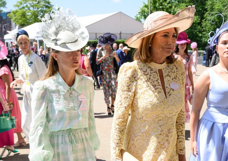 Najpoželjnije haljine: Carole Middleton blista u hit boji, a njena snaha nadmašila je samu sebe