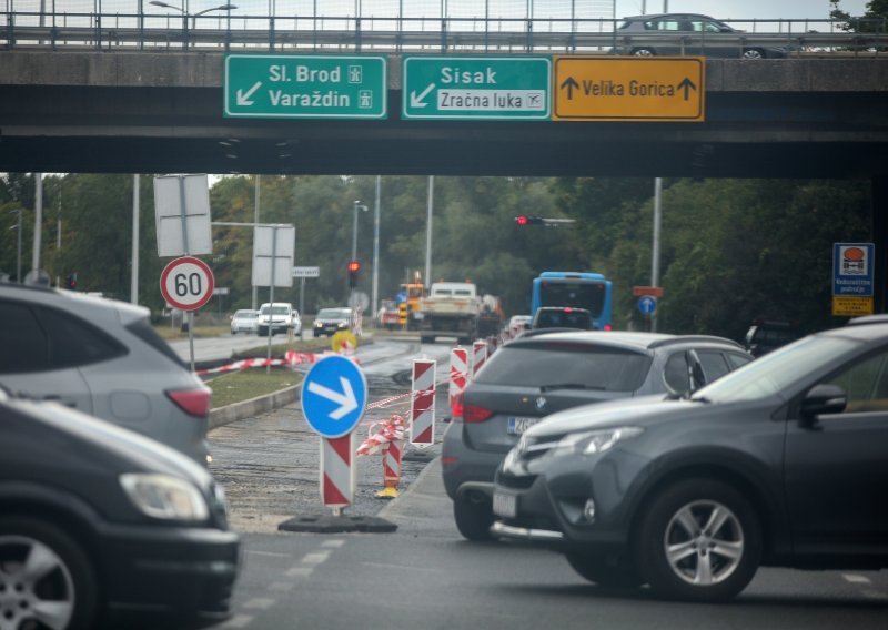 Lančani sudar između Buzina i Lučkog: Kolona vozila duga osam kilometra