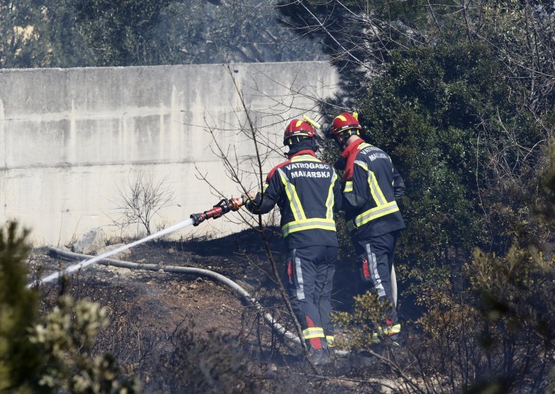 Što se to događa kod Makarske? Planuo novi požar, sumnja se na piromana