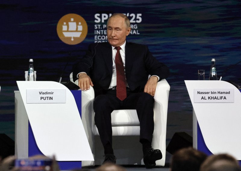 Putina upitali kreće li se svijet prema trećem svjetskom ratu, evo što je odgovorio