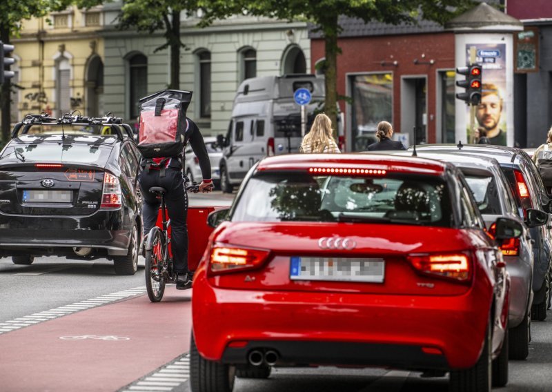 Za auto i vozačku 8000 eura pomoći: Ovaj njemački grad nudi nove poticaje za nezaposlene