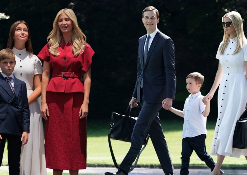 Ivanka Trump pala je u drugi plan jer svi govore o haljini njezine kćeri, a evo u čemu je kvaka
