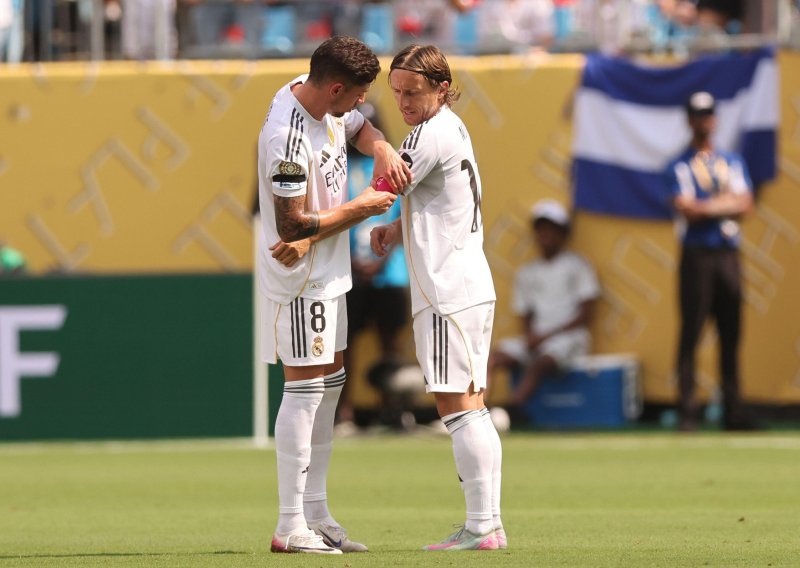 Španjolci otkrili što je oduševljeni Modrić s klupe vikao Alonsu u 35. minuti: 'Ovo je nevjerojatno'