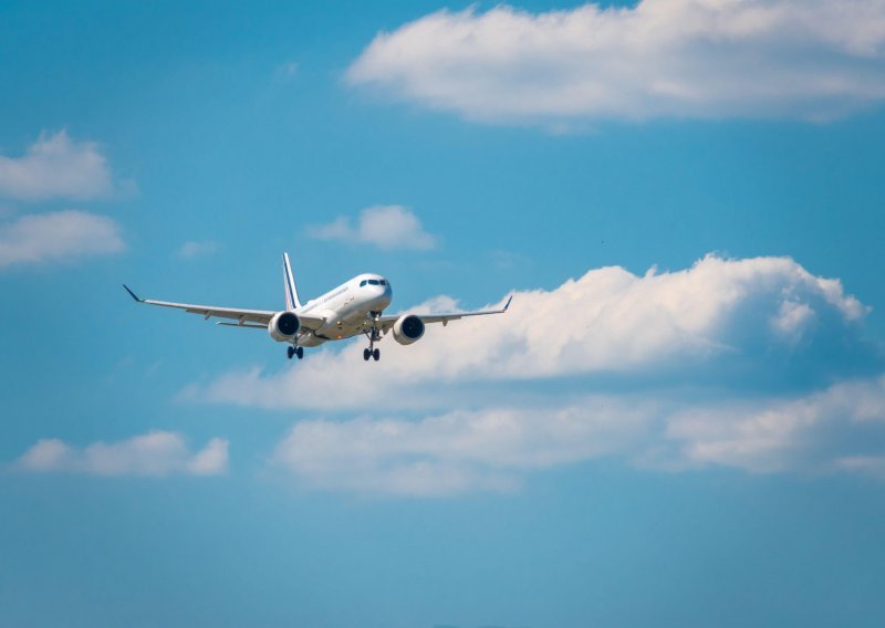 Kaos na nebu: Zašto su avionske karte sve skuplje, a rute sve duže