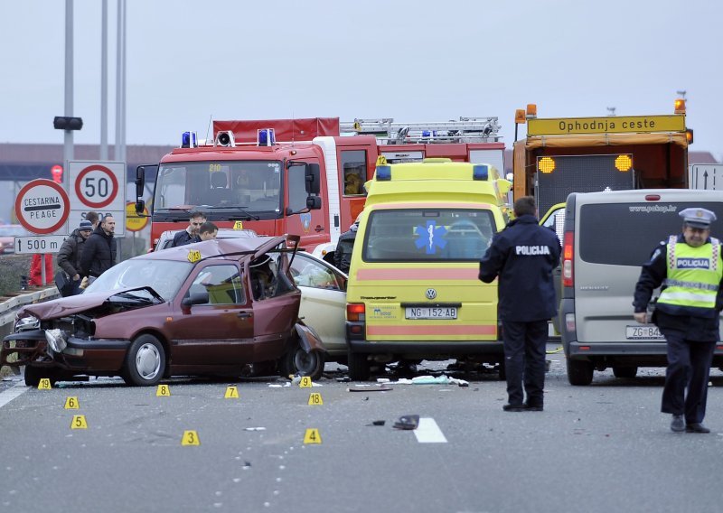 Je li policija odgovorna za pogibiju muškarca u potjeri?