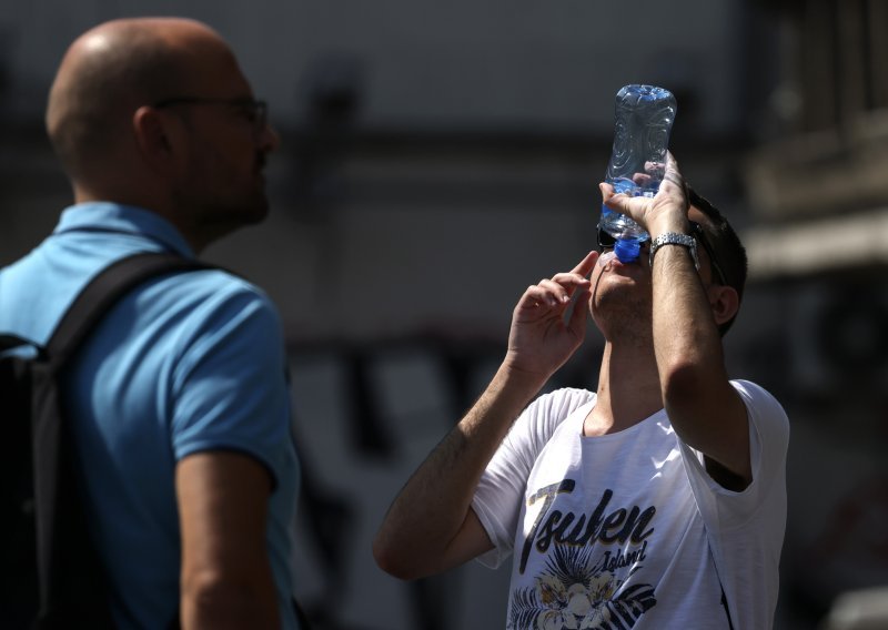 Europski čepovi koji su mnogima dignuli tlak: Borba protiv plastike ili birokratska besmislica?