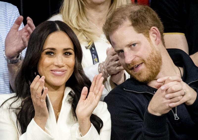 Vatreno nasljeđe: Meghan Markle pokazala kći Lilibet koja je ukrala pažnju narančastom kosom
