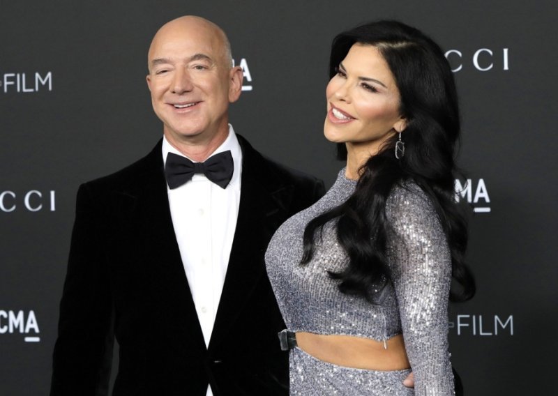Evo čime se Jeff Bezos bavio prije Amazona: Sve je krenulo u McDonald'su