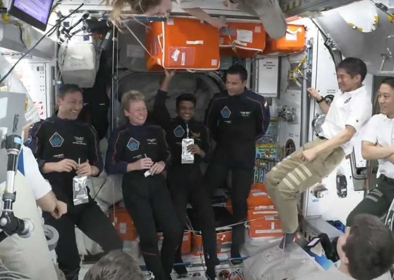 Astronauti iz Indije, Poljske i Mađarske poletjeli na ISS, provodit će istraživanja mikrogravitacije