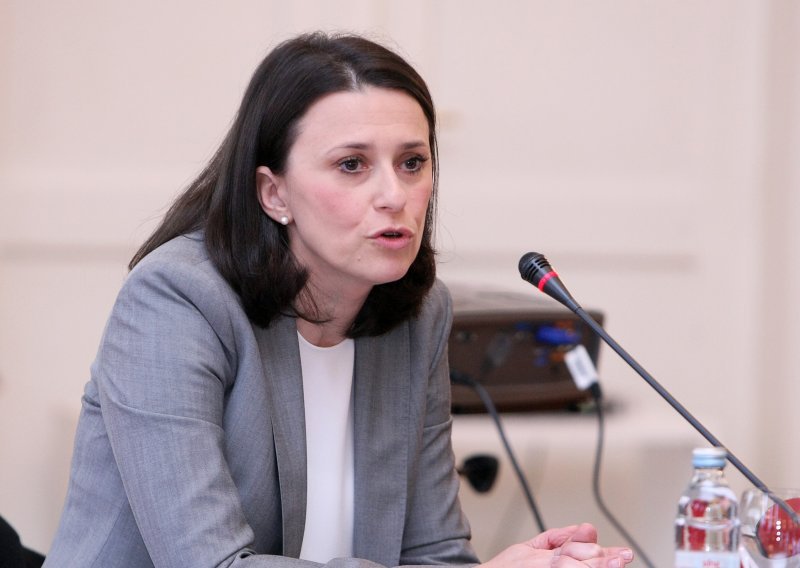 Pamtite li je iz Dnevnika? Nensi Brlek Blažević okrunila karijeru doktoratom - tema će vas iznenaditi
