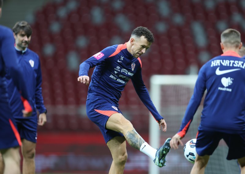 Nakon ovog poteza, PSV-ovi navijači mogu Perišiću samo 'skinuti kapu'