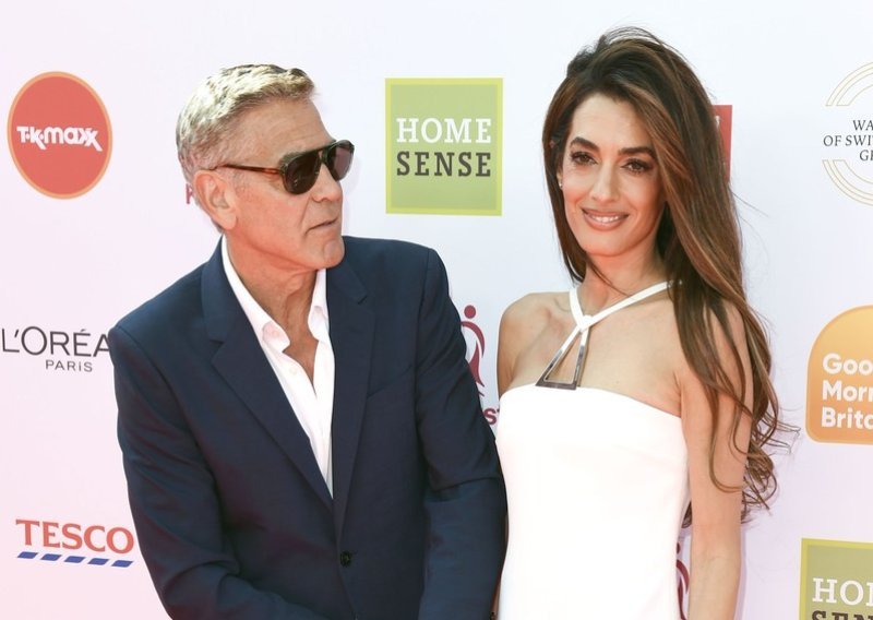 Romantika na crvenom tepihu: Ovako je George Clooney pokazao koliko je zaljubljen u Amal