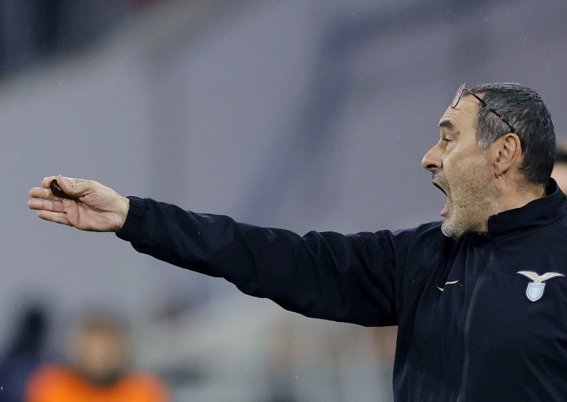 Maurizio Sarri tek se vratio na klupu Lazija, a već napušta rimsku klub?