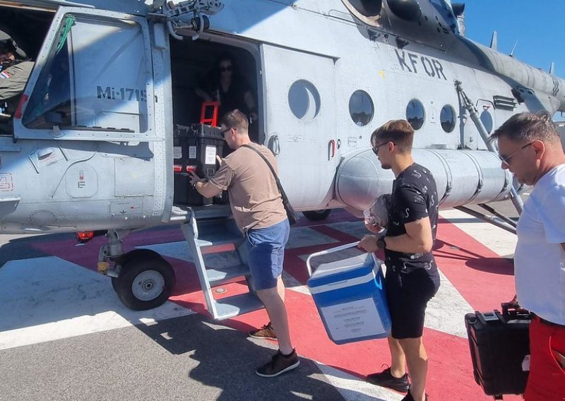 Helikopterom HRZ-a transportirano srce iz Splita u Zagreb
