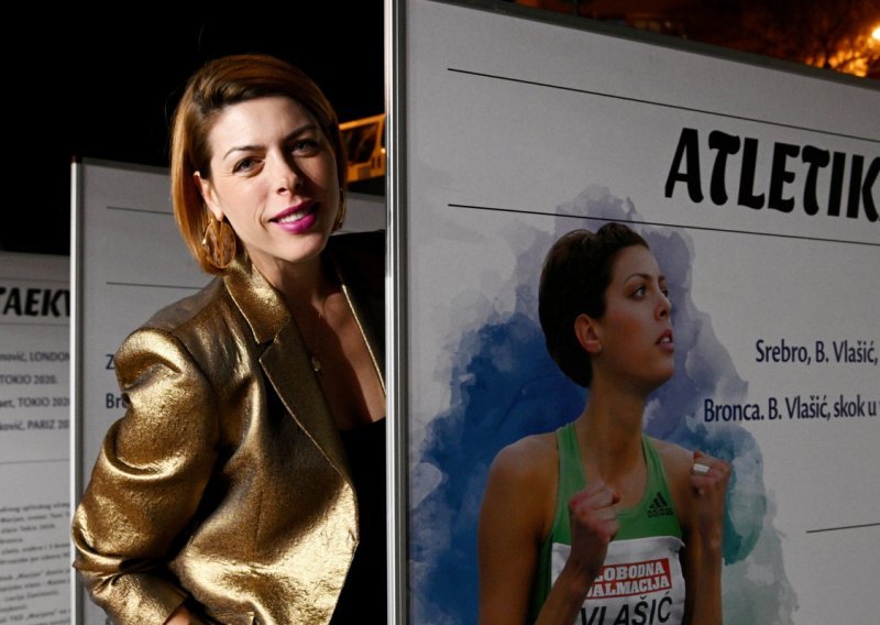 Blanka Vlašić u rijetkom izlasku nakon cijele drame: Ovako se nosi sa cijelom situacijom
