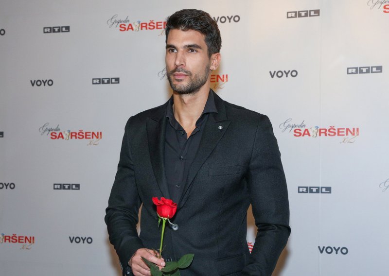 Miloš iz showa 'Gospodin Savršeni' otkrio svoj glazbeni talent