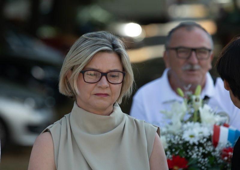 Možemovci položili vijenac na grob Josipa Reihl-Kira