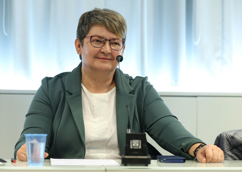 Predstavljen novi sindikat zaposlenih u srednjim školama: Mi nismo tu za parade
