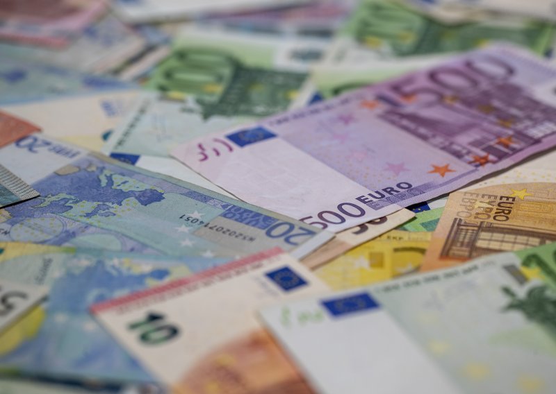 Nova akcija EPPO-a u Hrvatskoj, žena i muškarac muljali sa subvencijama