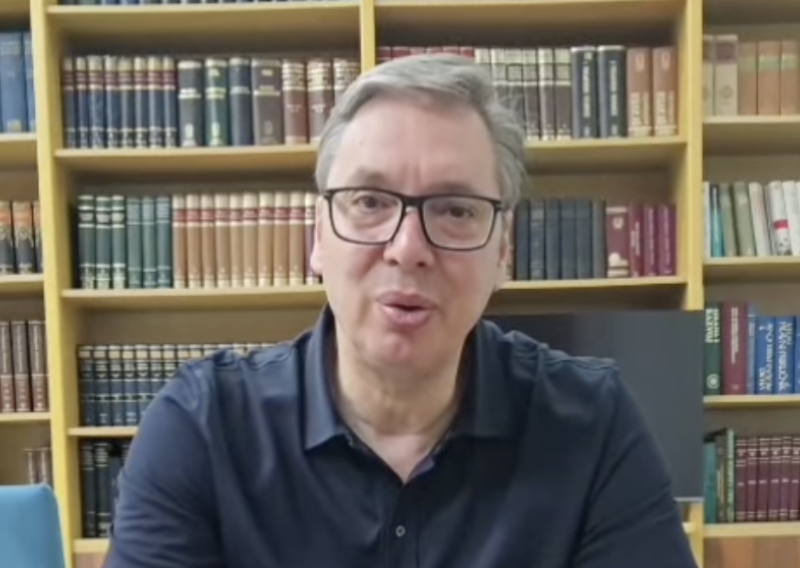 Studenti danas idu u totalnu blokadu Srbije, Vučić noćas objavio poruku: Kao Boga vas molim...