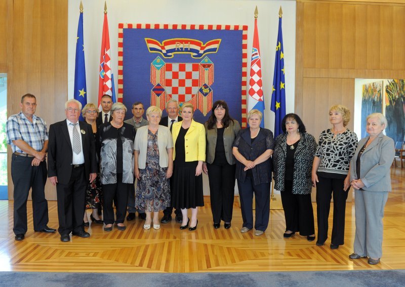 Udruge traže izjednačavanje prava civilnih i vojnih žrtava rata.