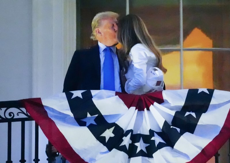 Komentari pljušte: Donald i Melania Trump iznenadili svojim neočekivanim potezom