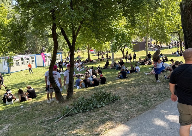 VIDEO Ovako trenutno izgleda fan zona na Bundeku
